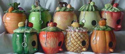 Suppliers garden wholesale online - color painted fruit bird house