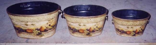 Direct wholesale handcrafted product - fruit pattern rounded iron pot